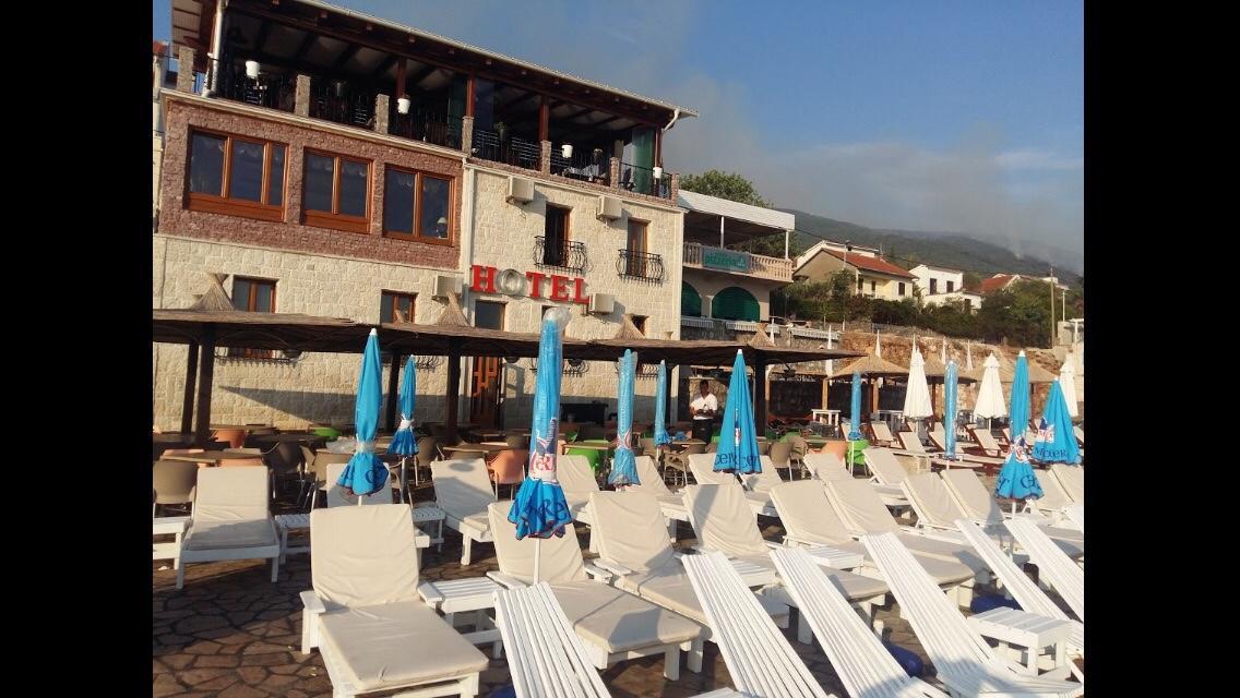 Hotel Anderba Krasići Exterior foto